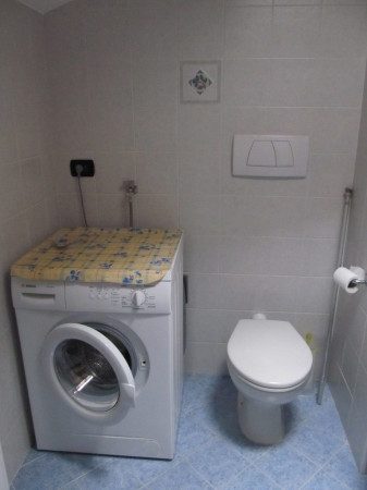  - Affittasi 3 locali con BOX