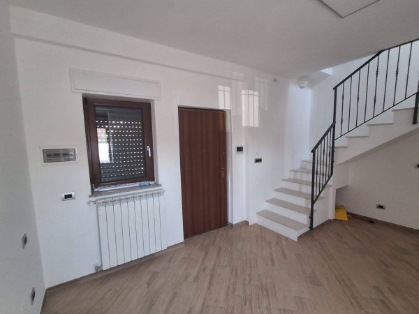 APPARTAMENTO CENTRALISSIMO RISTRUTTURATO